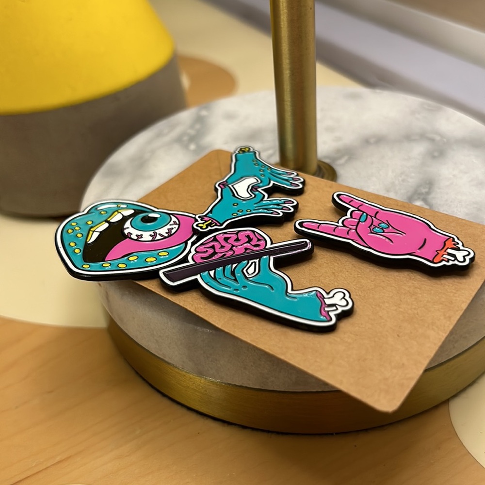 Zombie Pin Set - Picture 4 of 4